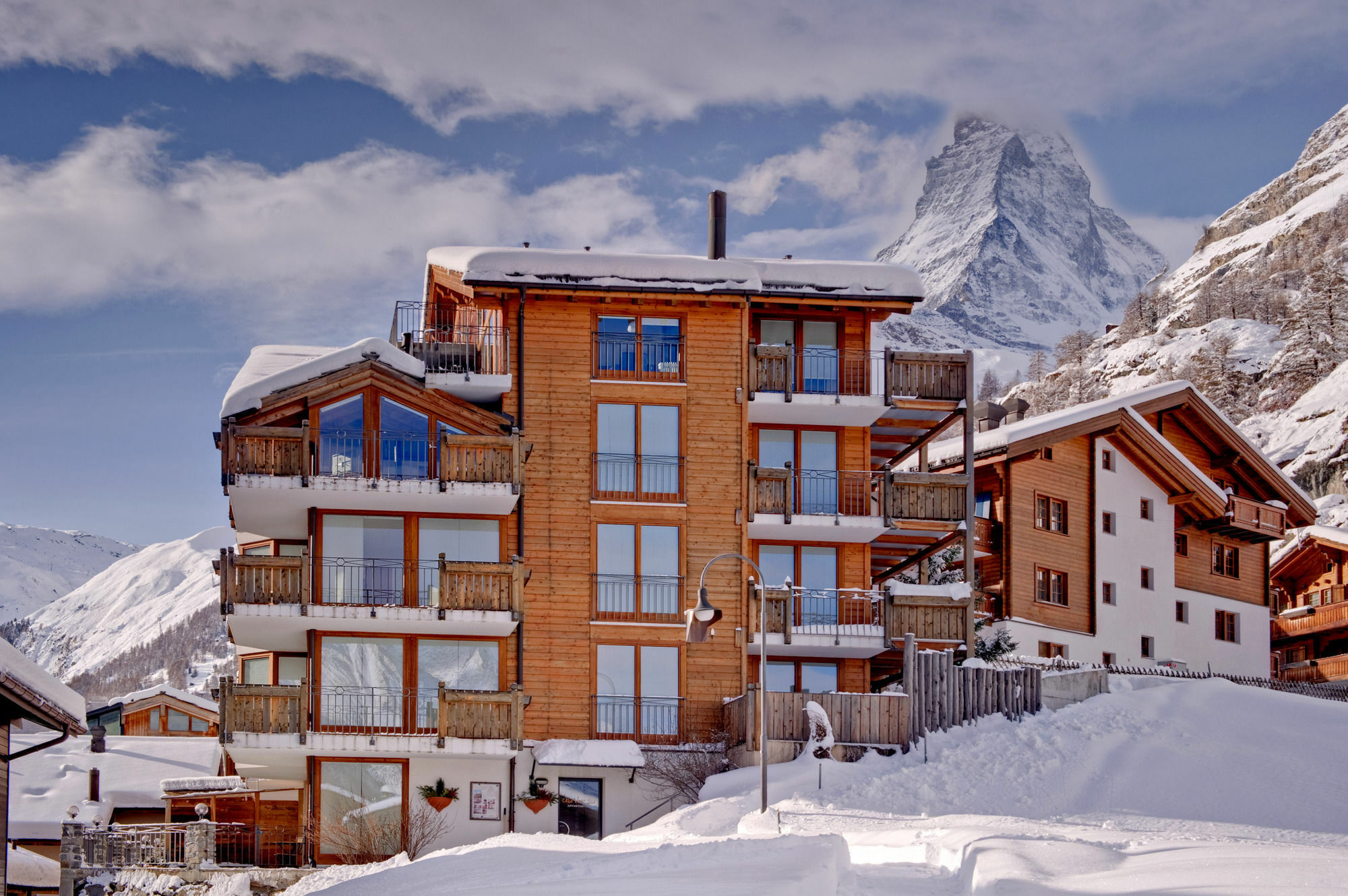 22 Summits Apartments Zermatt Exterior photo